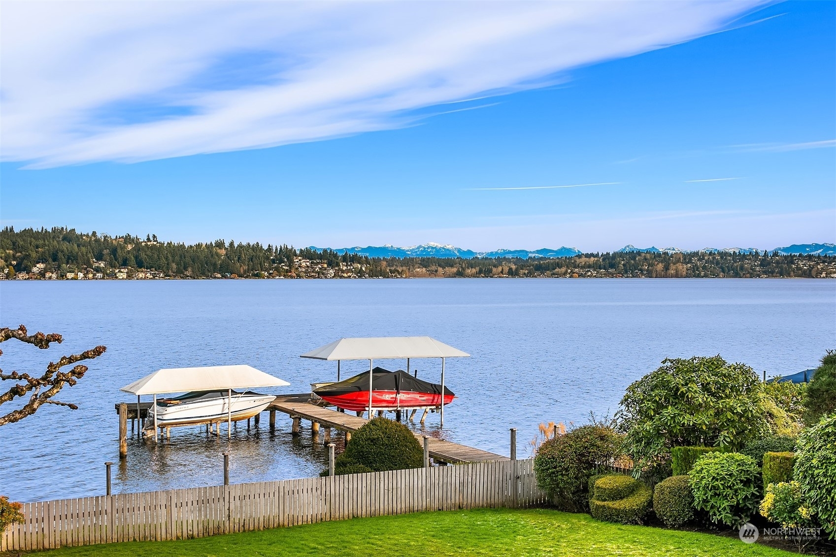 Property Photo:  8560  Sand Point Way  NE  WA 98115 