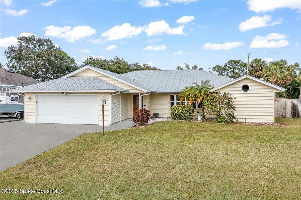 Property Photo:  118 Redgrave Drive  FL 32958 