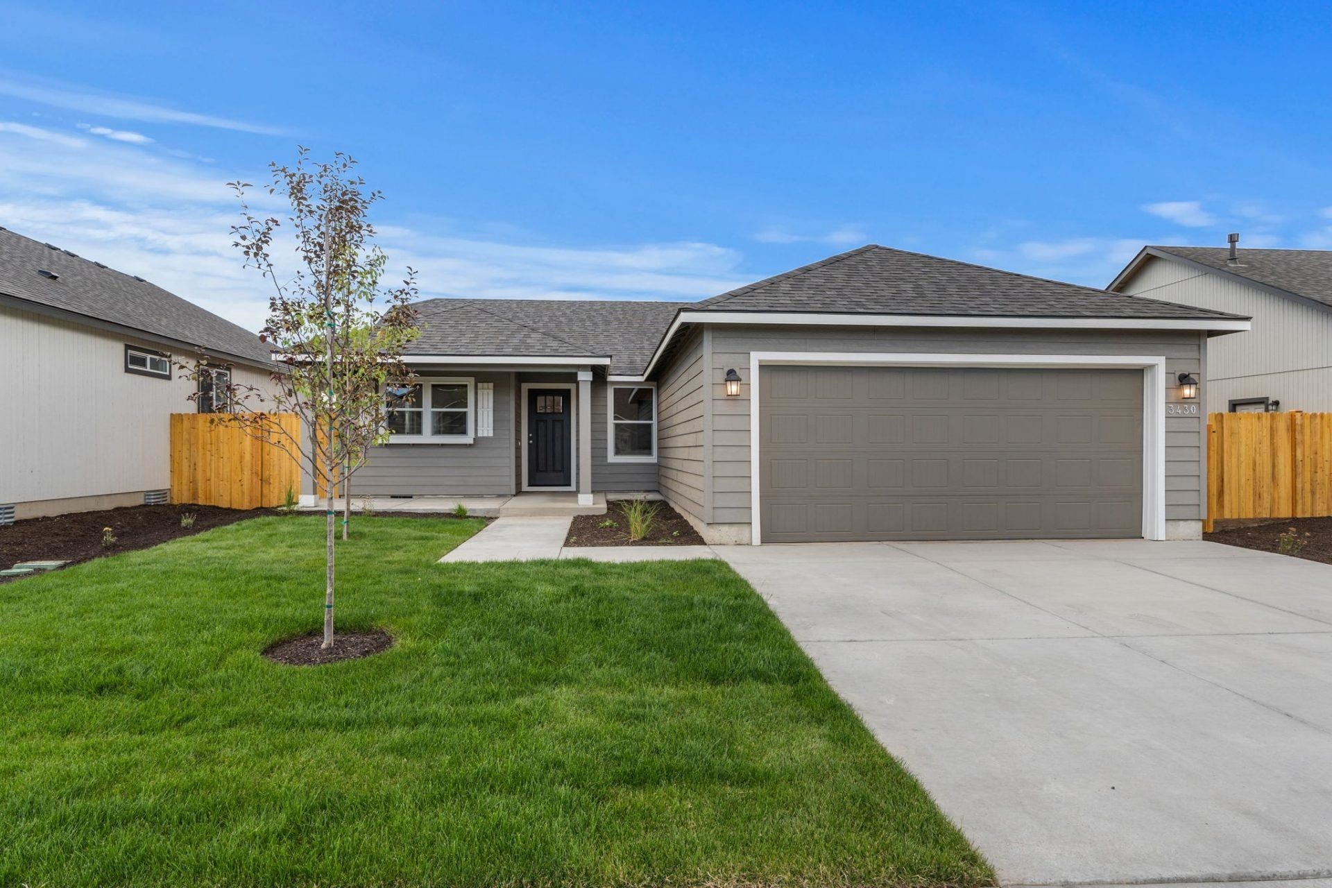 2268 W Jay Ave  Spokane WA 99208 photo