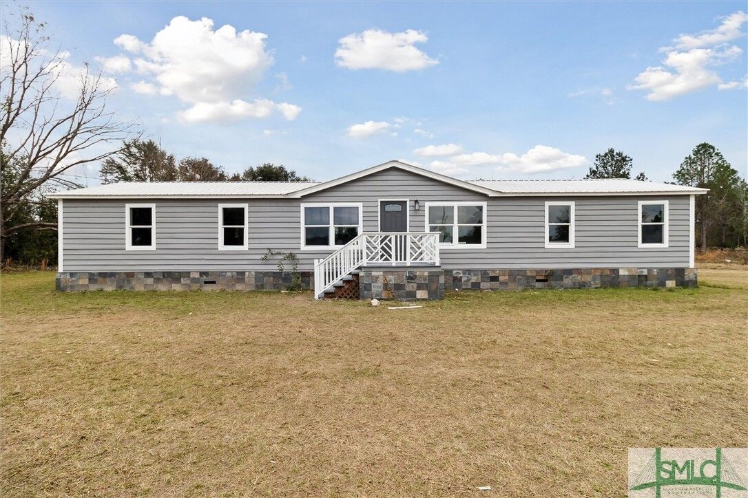 Property Photo:  72 Midway Court  GA 30417 