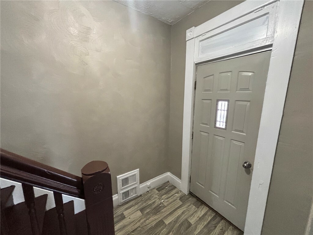 Property Photo:  542 Wilson Ave  PA 15025 