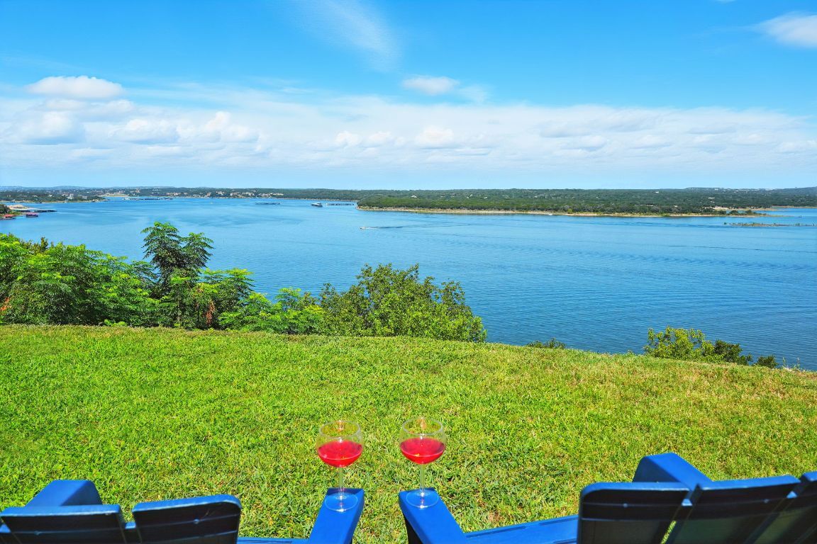 Property Photo: 2918 Ranch Road 620 N N-189 TX 78734