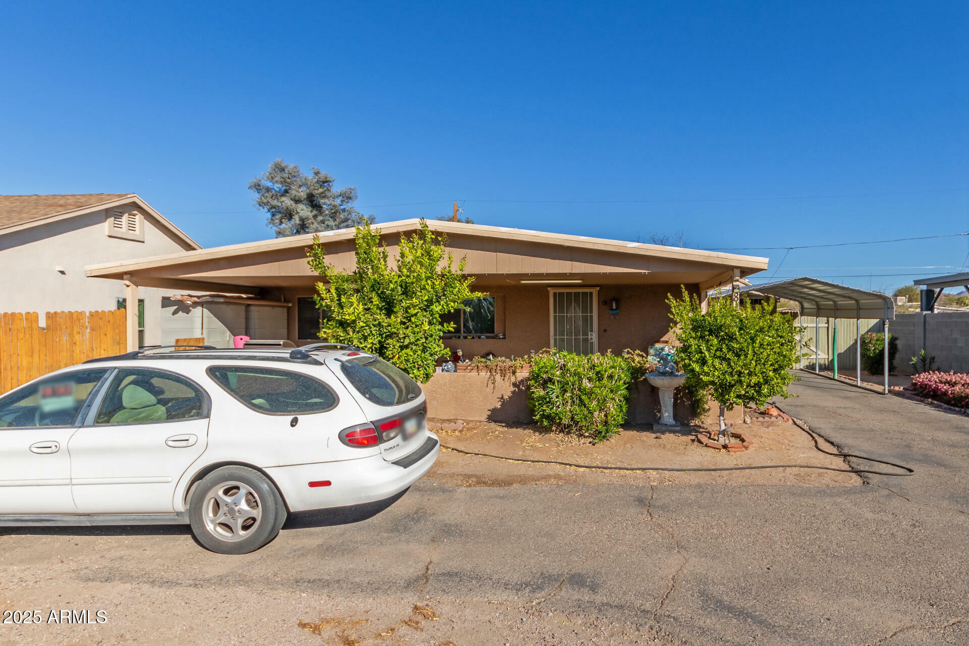 Property Photo:  8126 E 6th Avenue  AZ 85208 