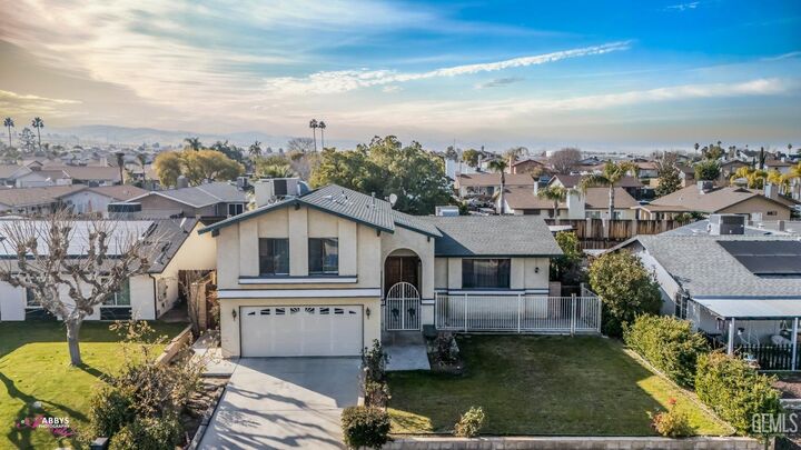 419 Church Street  Taft CA 93268 photo