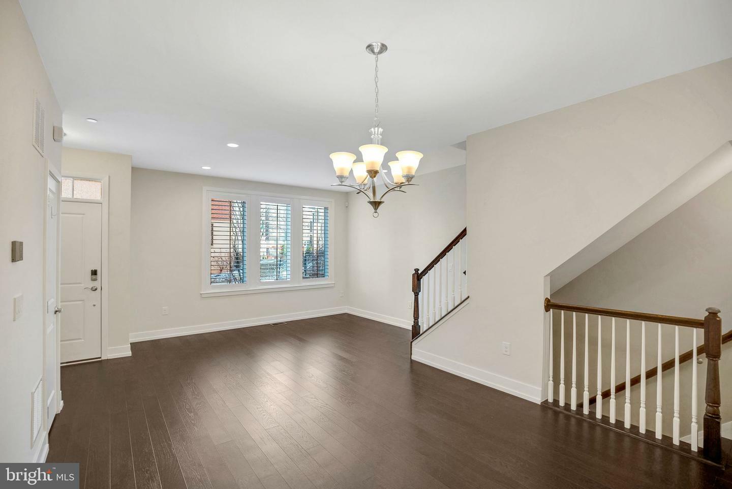 Property Photo:  917 Lakeview Court 36 Lower  PA 19406 