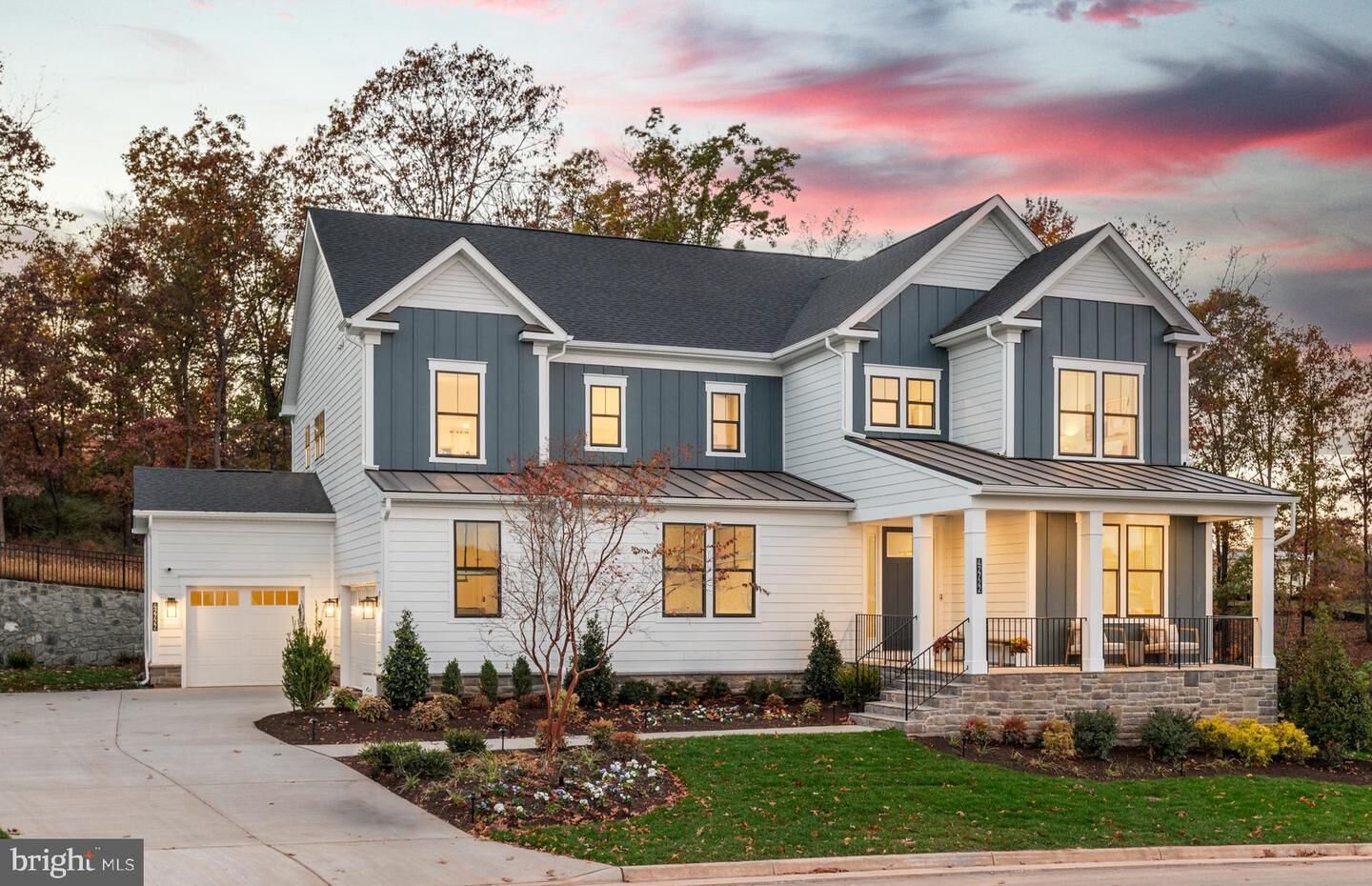 Property Photo:  18409 Sugar Snap Circle  VA 20176 