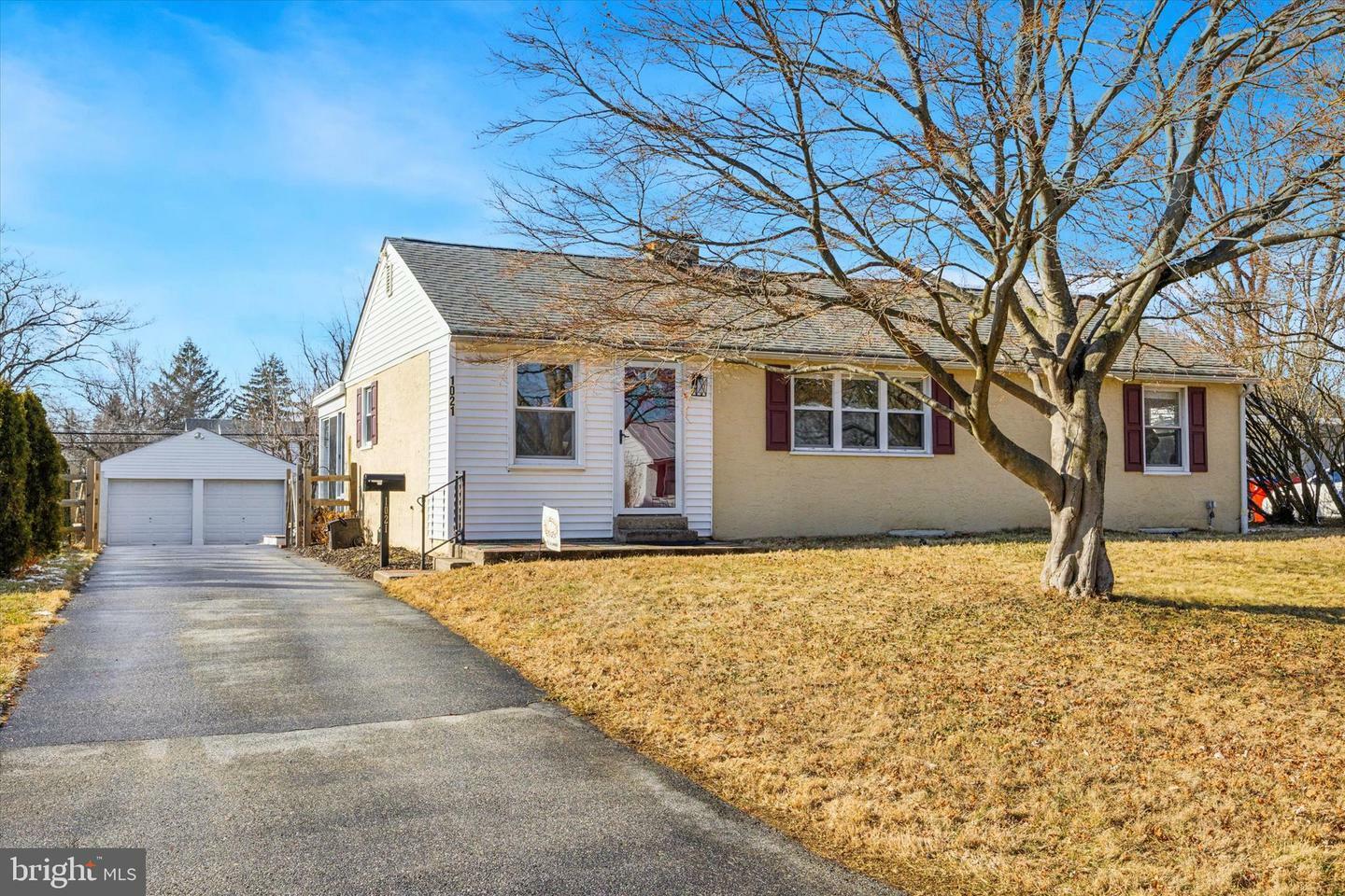 Property Photo:  1021 Cardinal Road  PA 19403 