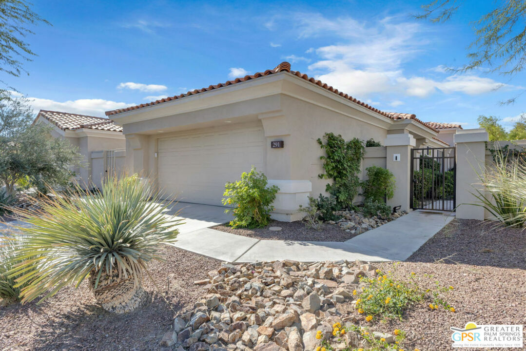 Property Photo:  291   Indian Ridge Dr  CA 92211 