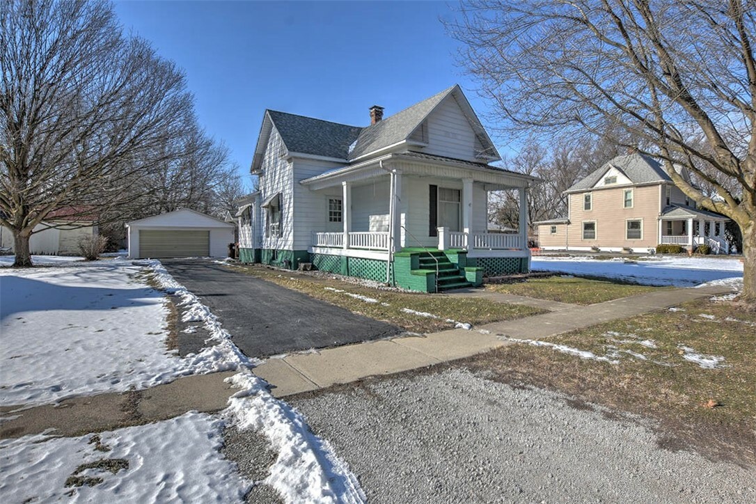 Property Photo:  575 N North Street  IL 62501 