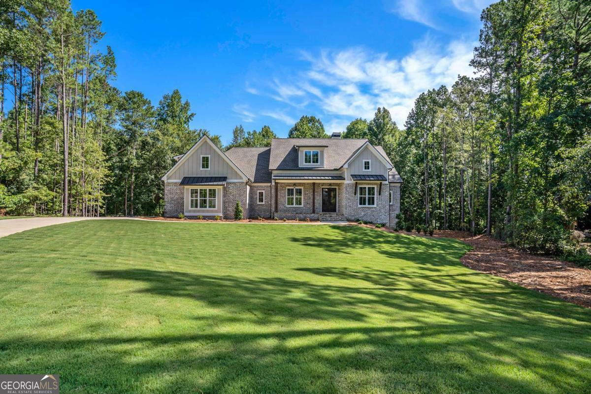 Property Photo: 1041 Pin Oak Court GA 30621