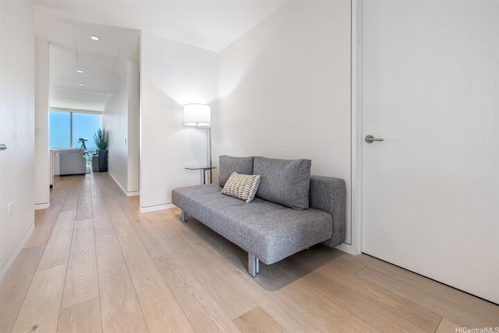 Property Photo: 1118 Ala Moana Boulevard 2306 HI 96814