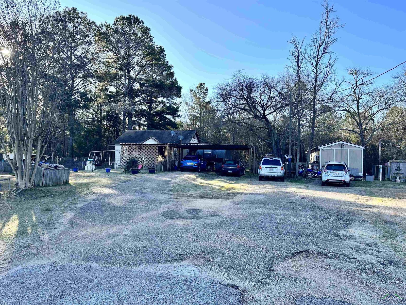 Property Photo: 239 W Point Rd TX 75662