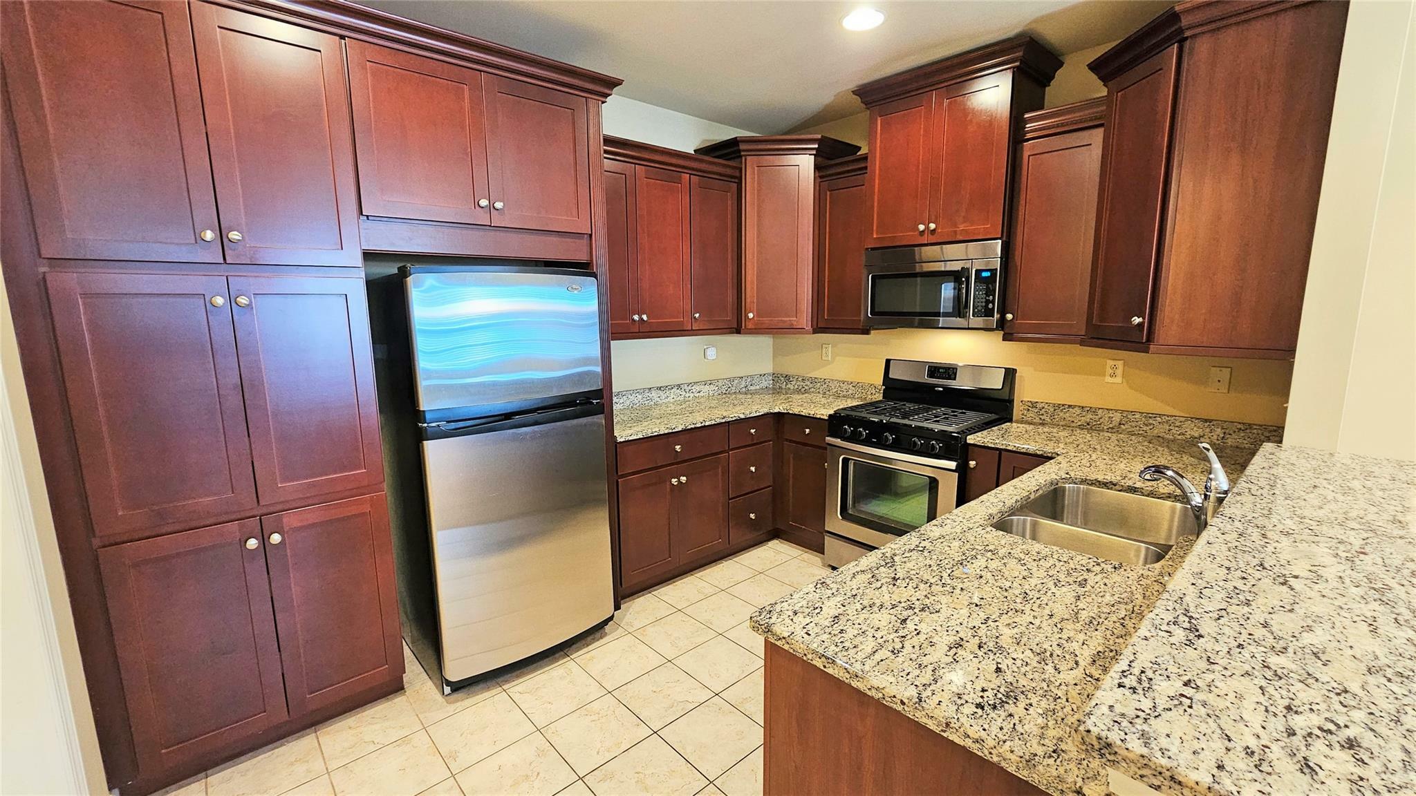 Property Photo: 315 Canter Court NY 10924