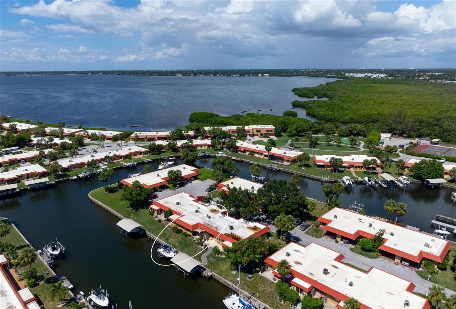 Property Photo: 4108 La Costa Cove FL 34210