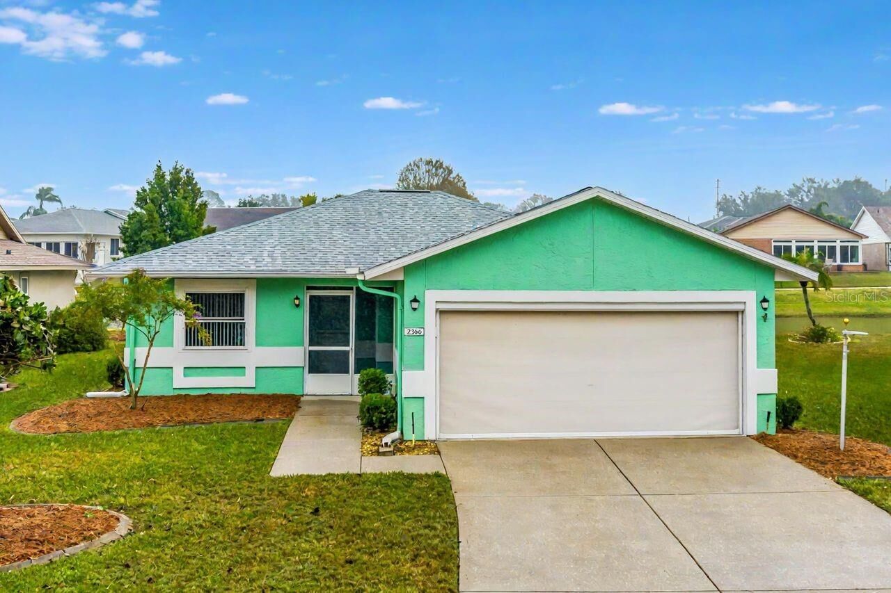 Property Photo: 2266 Silver Re Drive FL 33810