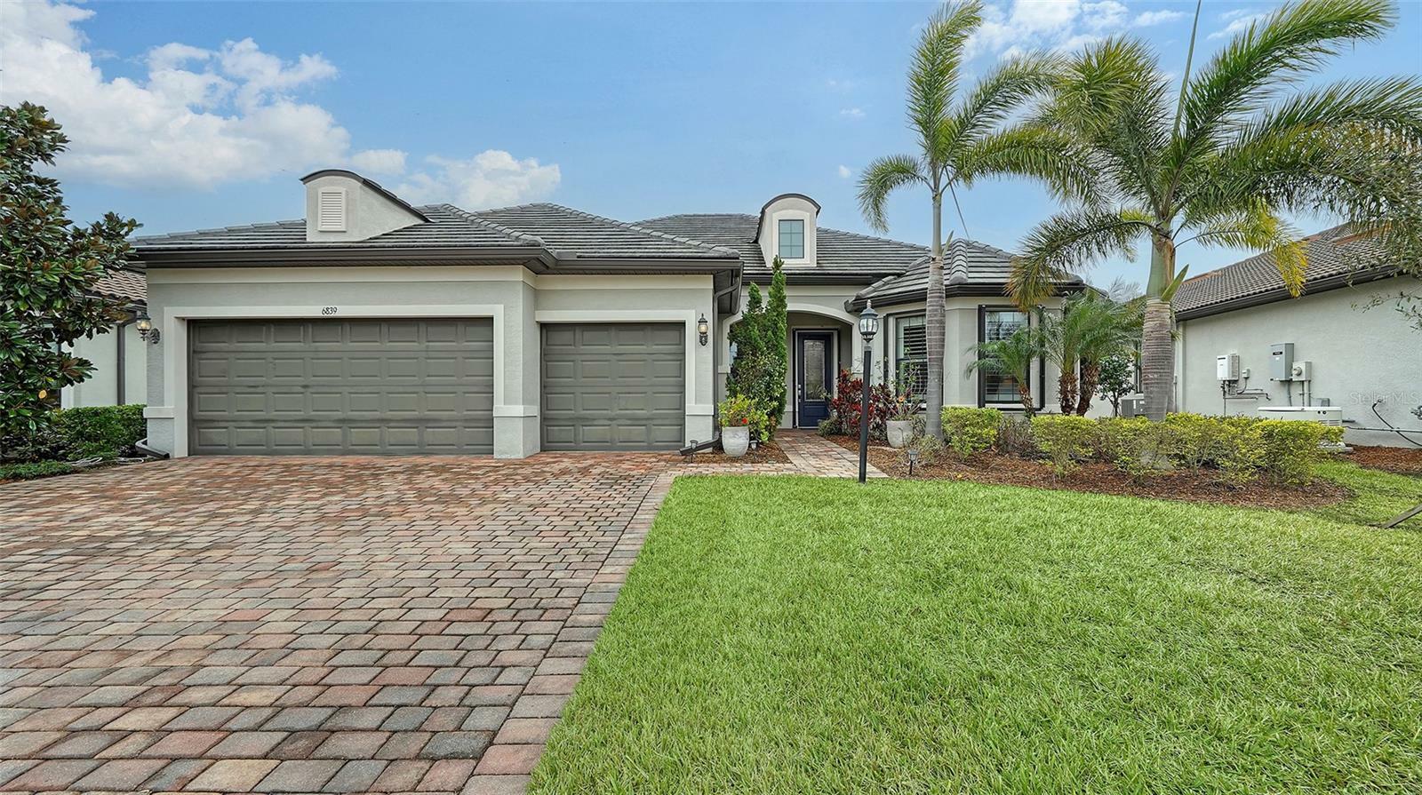 Property Photo:  6839 Chester Trail  FL 34202 