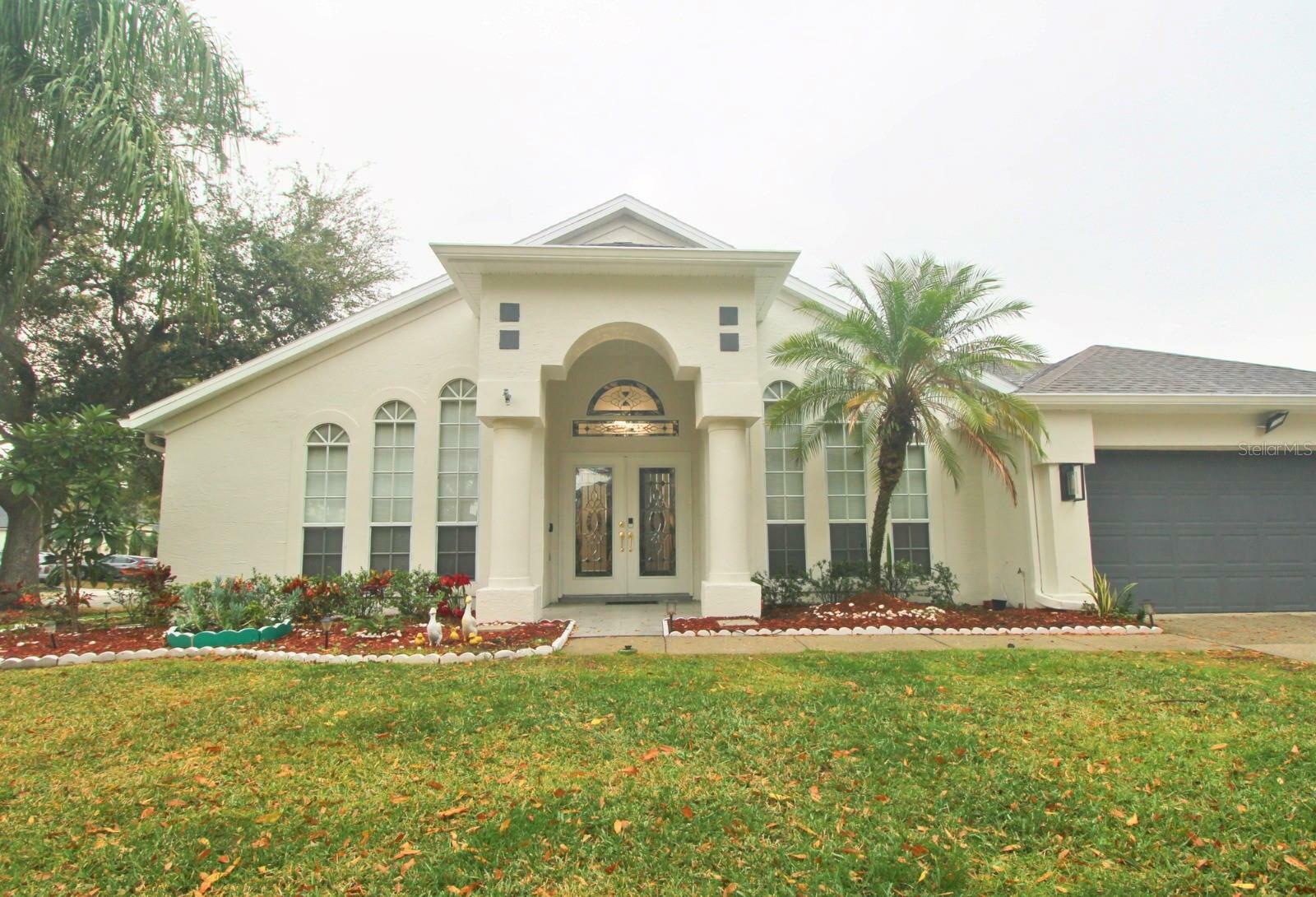 Property Photo:  10001 Newington Drive  FL 32836 