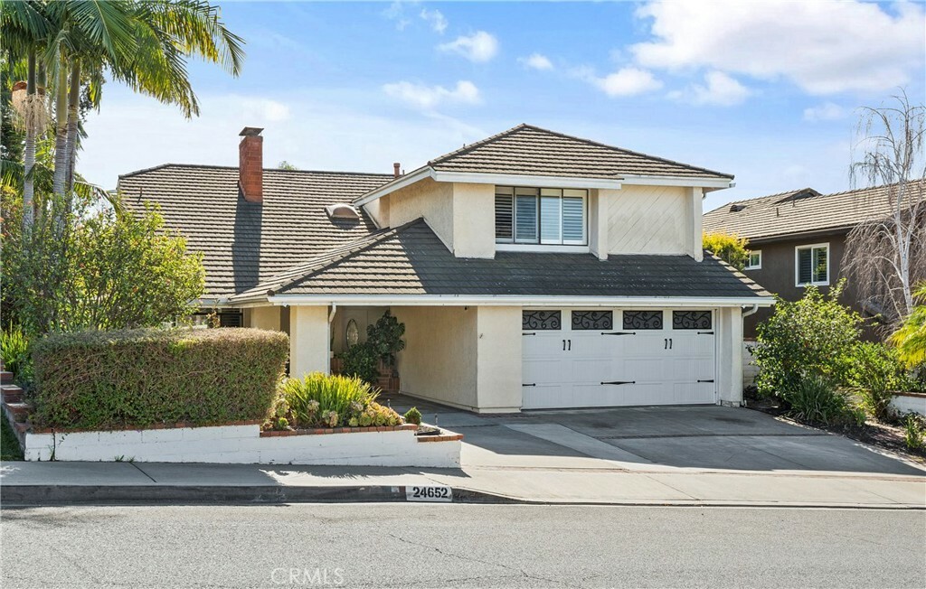 Property Photo:  24652 Ashland Drive  CA 92653 