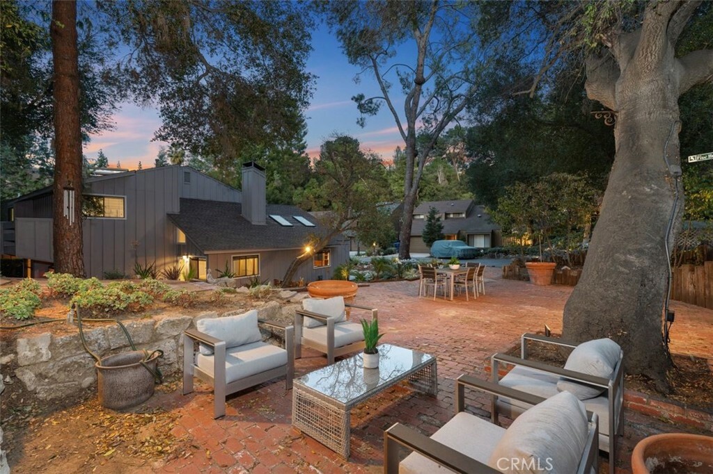 Property Photo:  4107 Pine Hollow Road  CA 91302 