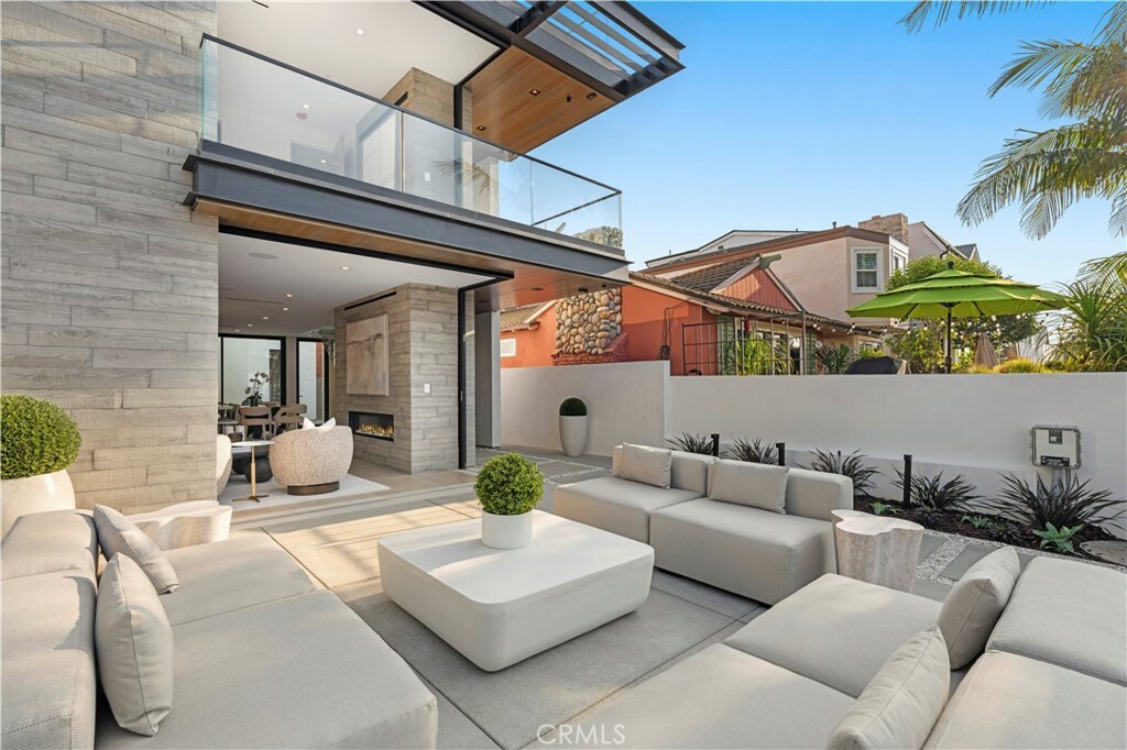 Property Photo: 310 Heliotrope Avenue CA 92625