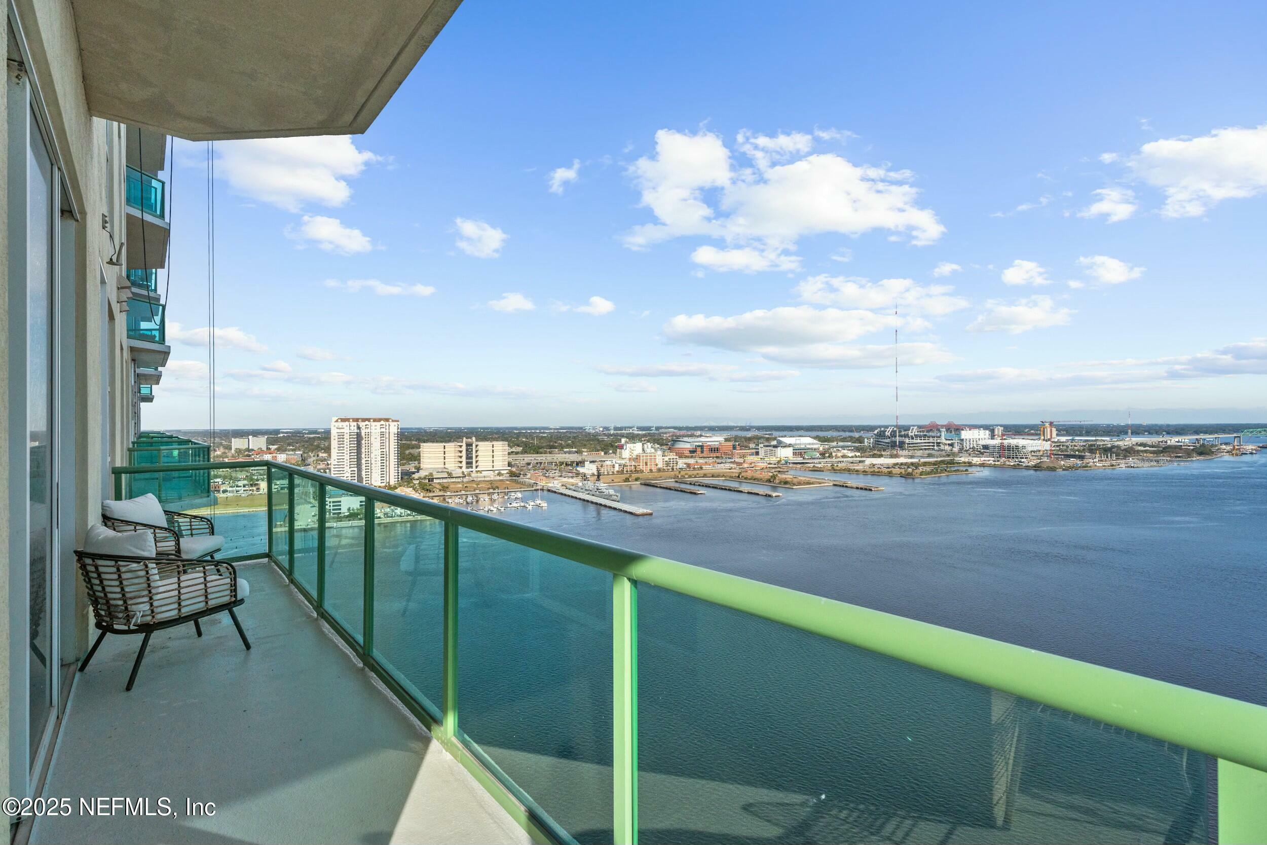 Property Photo: 1431 Riverplace Boulevard 2310 FL 32207