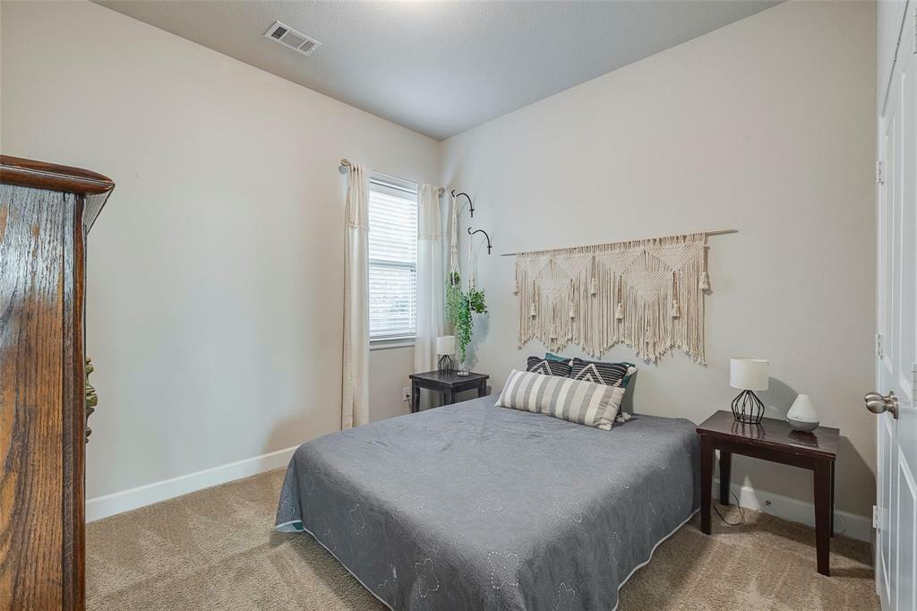 Property Photo:  1445 11th Street  TX 76226 