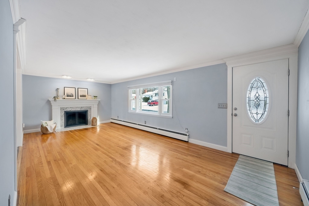 Property Photo:  6 Cornwall St  MA 01104 