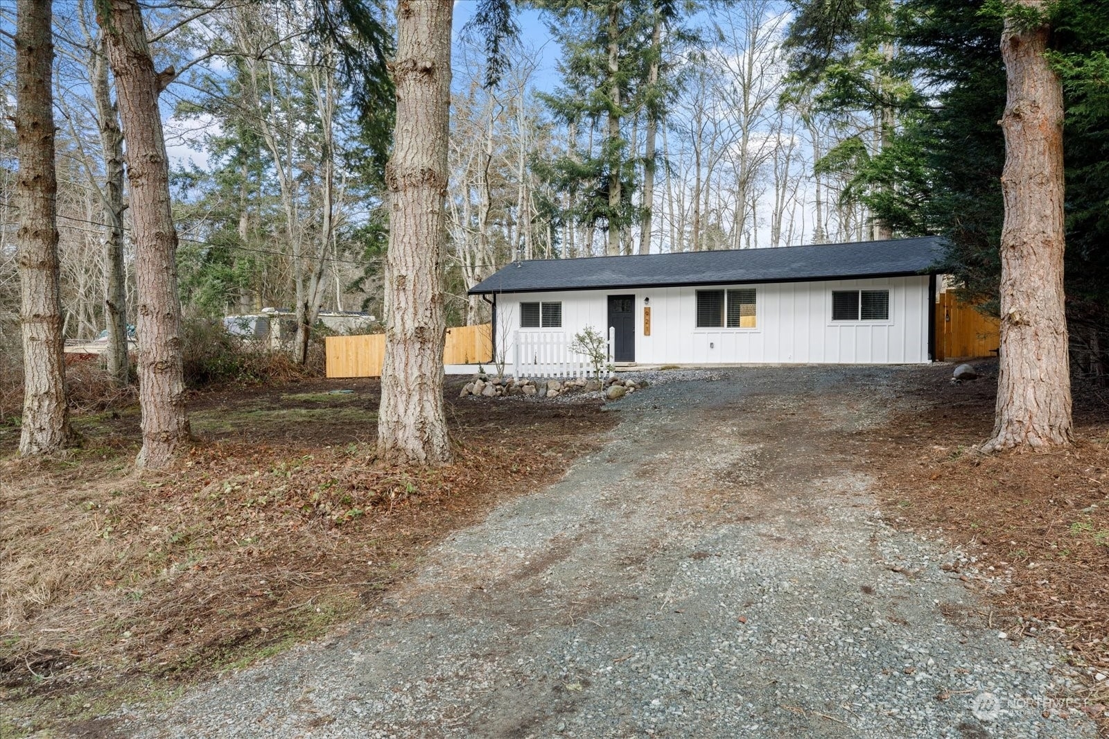 Property Photo:  921  Chickadee Drive  WA 98253 