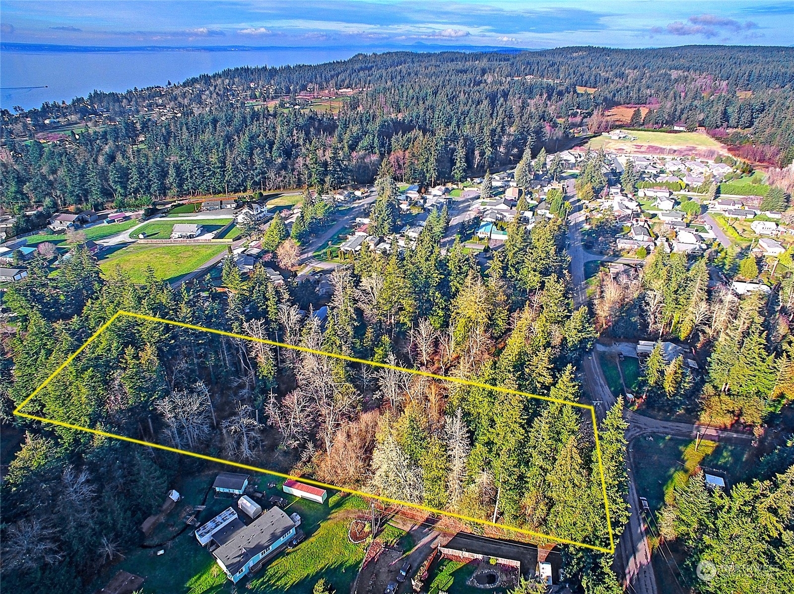 Property Photo: 10 Xx S Falcon Road WA 98282