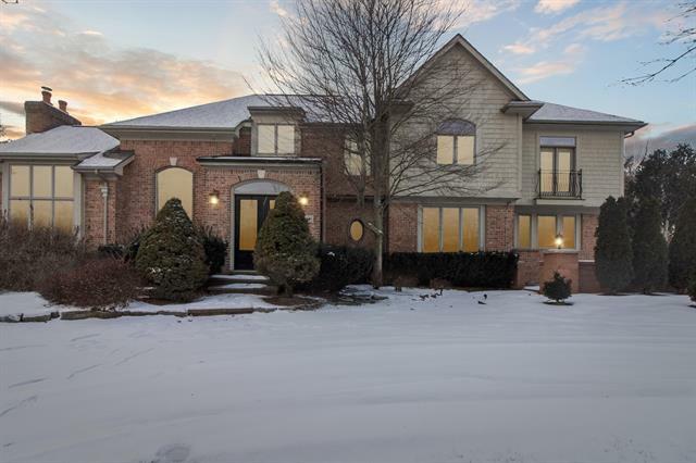 Property Photo:  18401 Fox Hollow Court  MI 48168 