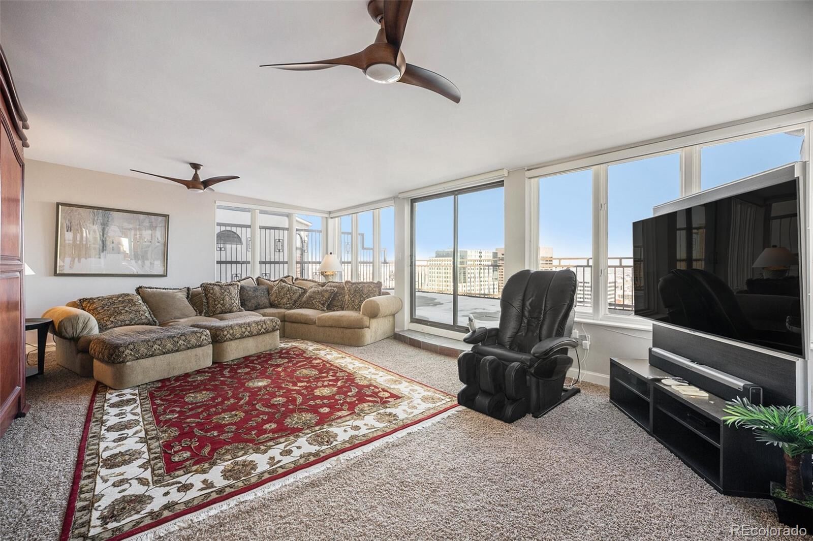 Property Photo: 1020 15th Street 42C CO 80202