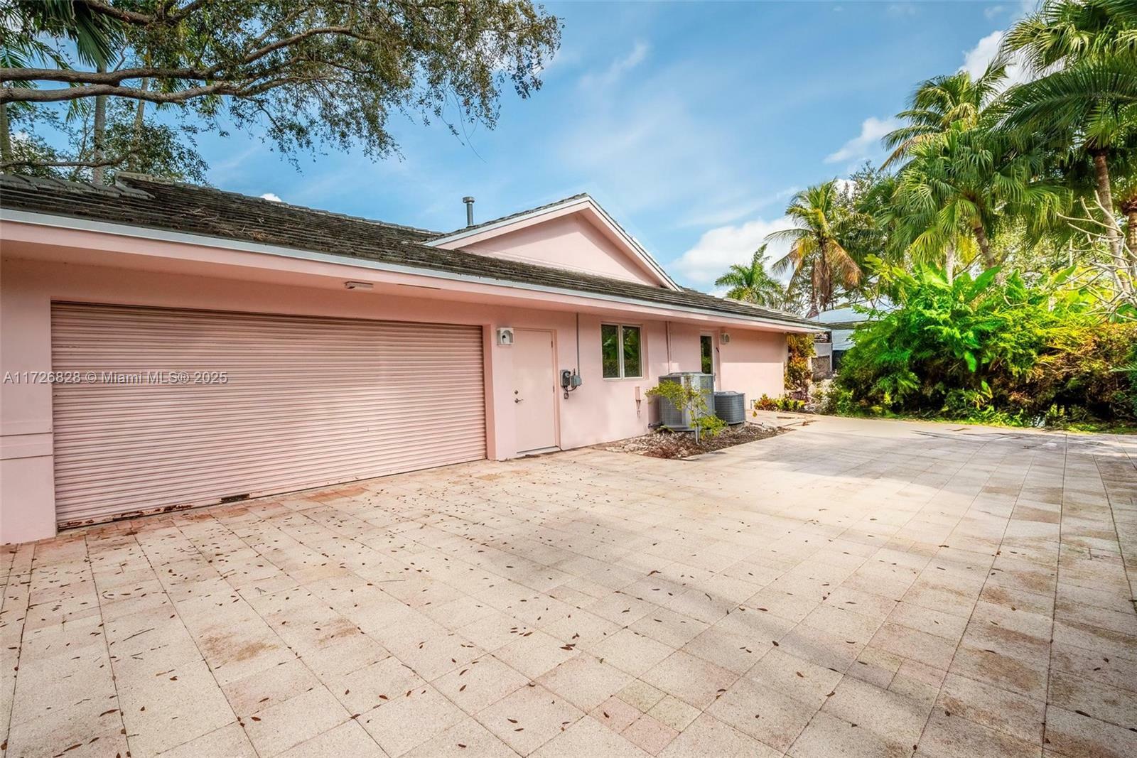 Property Photo:  12845 SW 107th Ct  FL 33176 