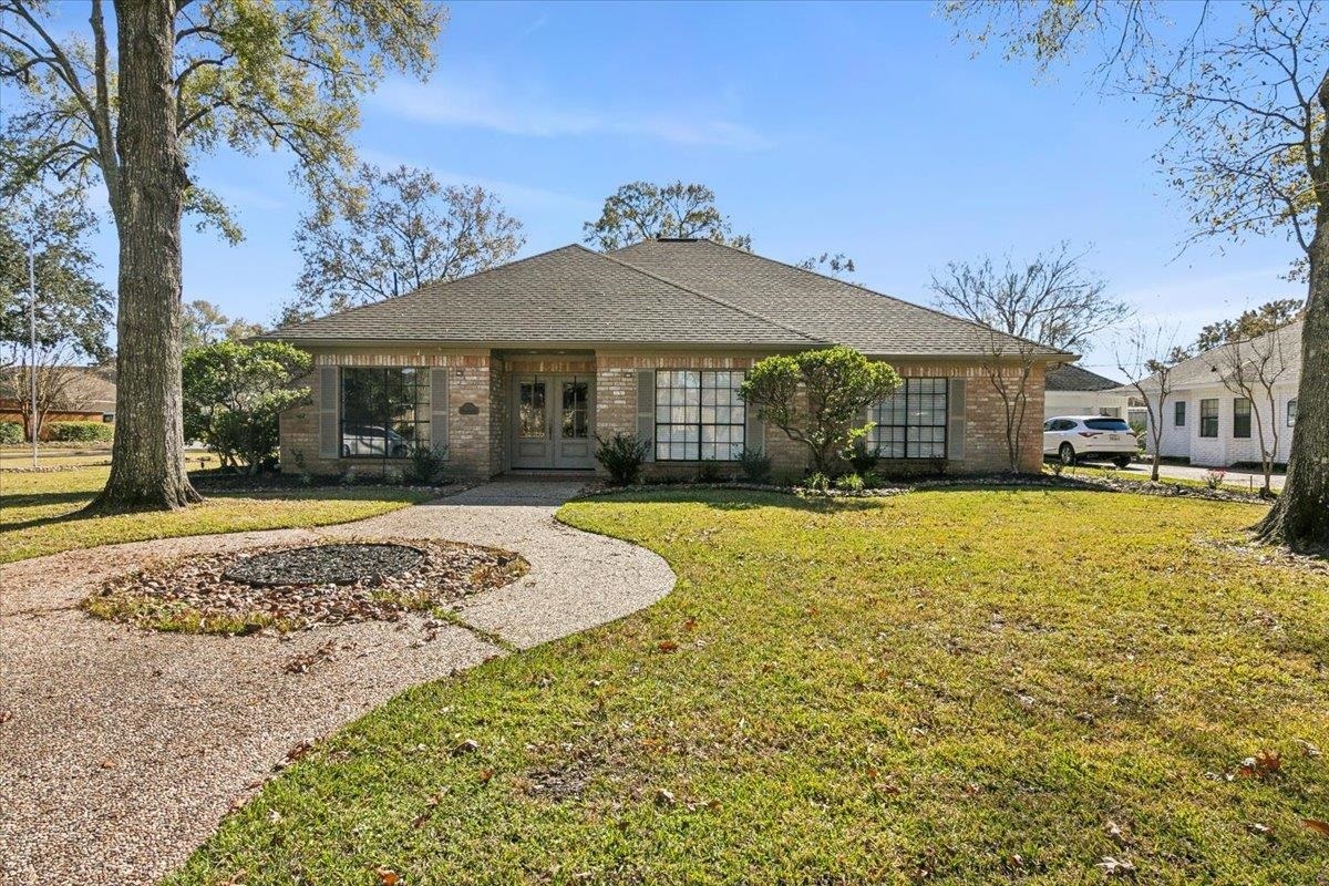 Property Photo:  4715 Dunleith Street  TX 77706 