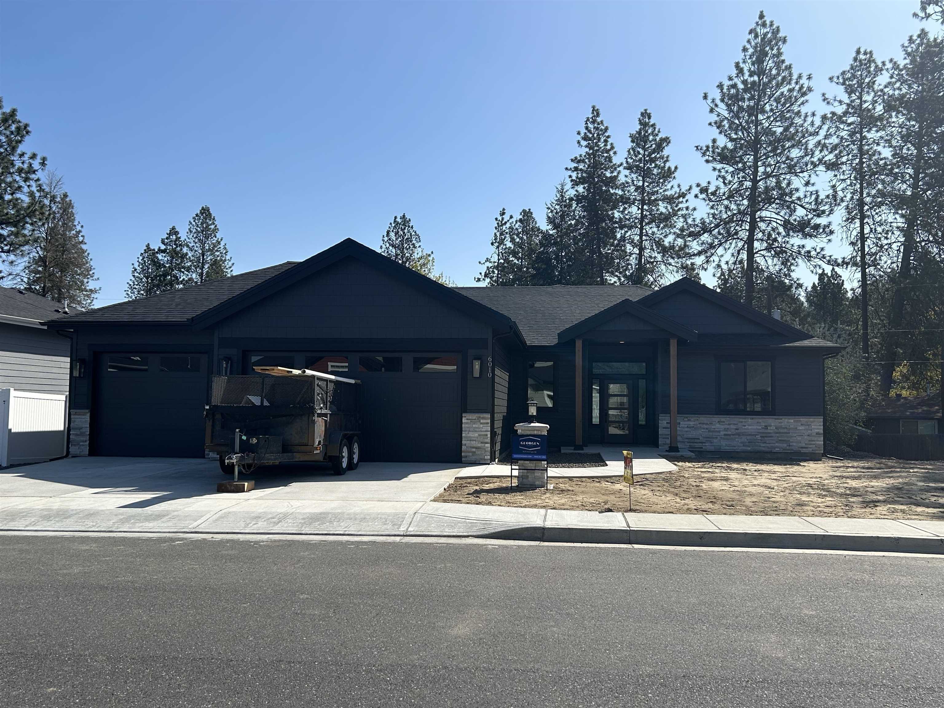 Property Photo:  6010 N Windsor St  WA 99208 