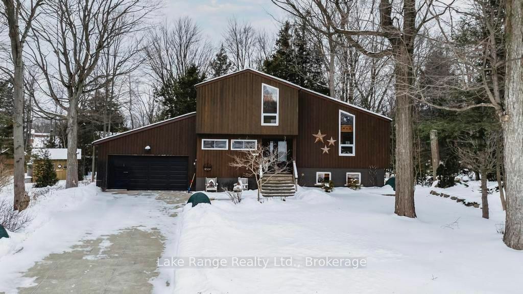 111 Onandago Pl  Huron-Kinloss ON N2Z 2X3 photo