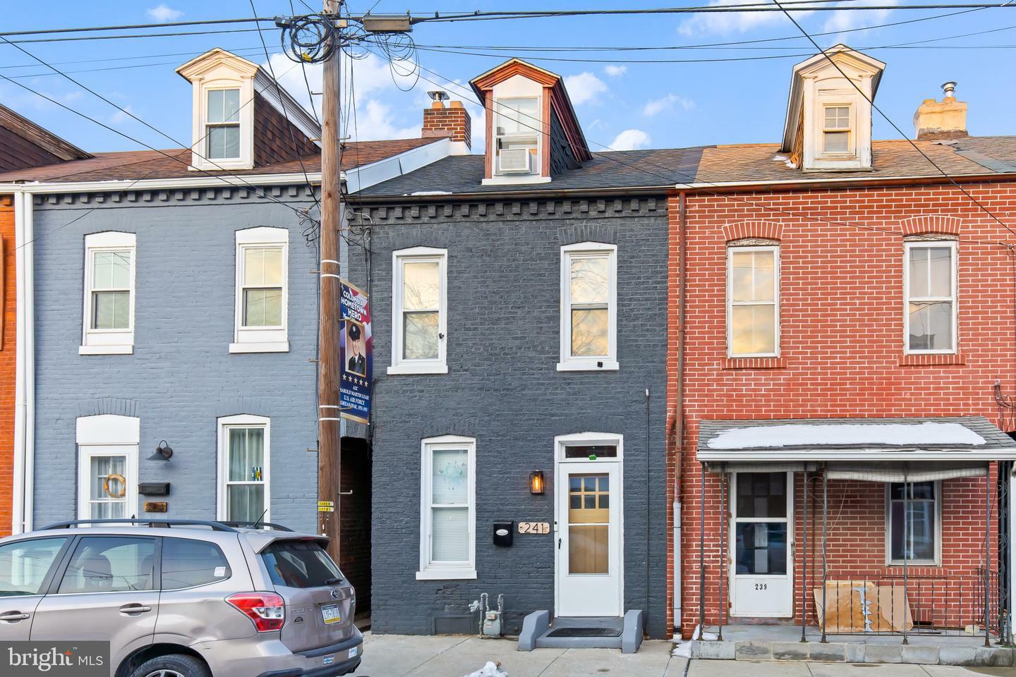 Property Photo: 241 N 2nd Street PA 17512