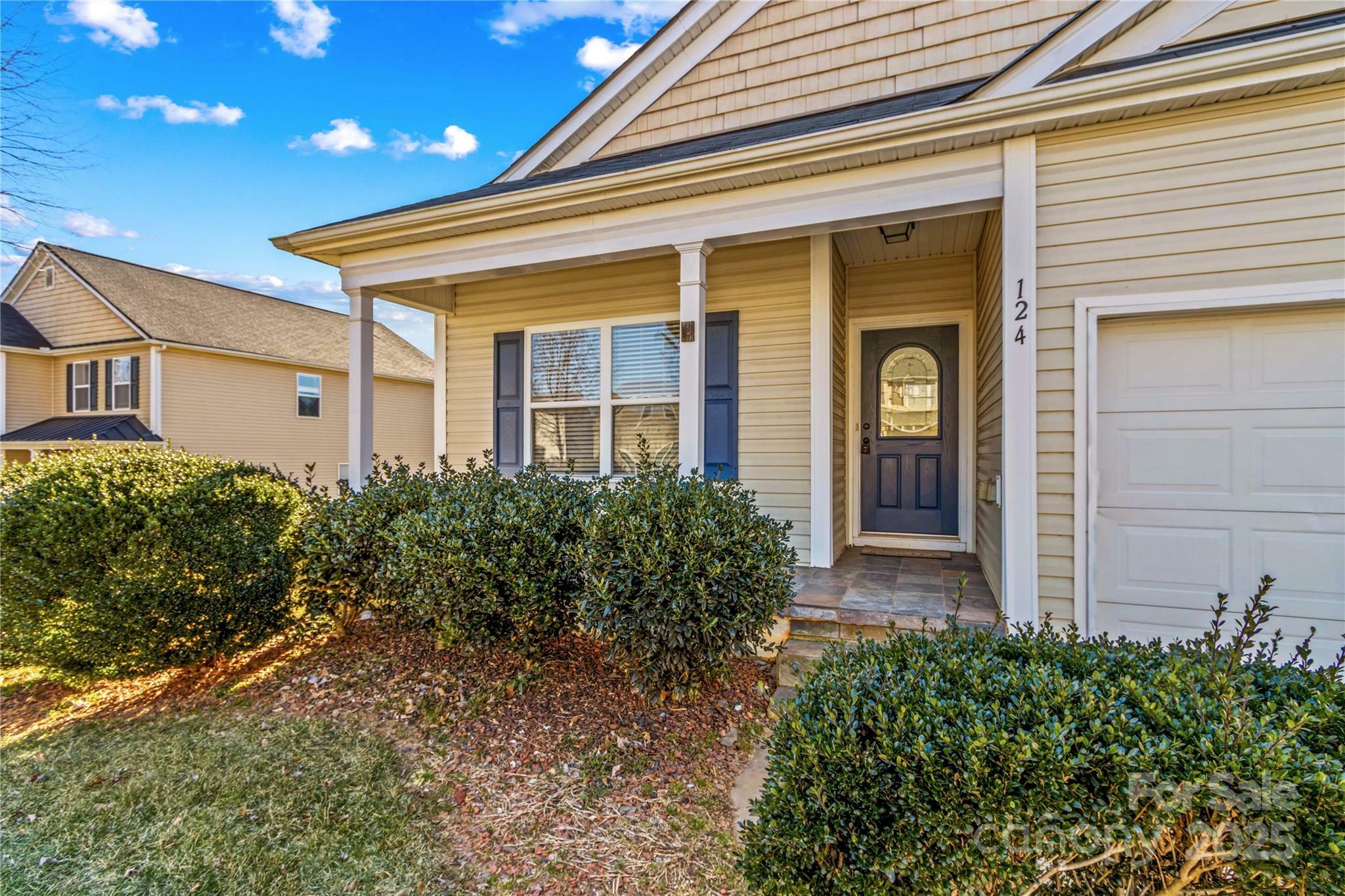 Property Photo: 124 Zolder Lane 15 NC 28117
