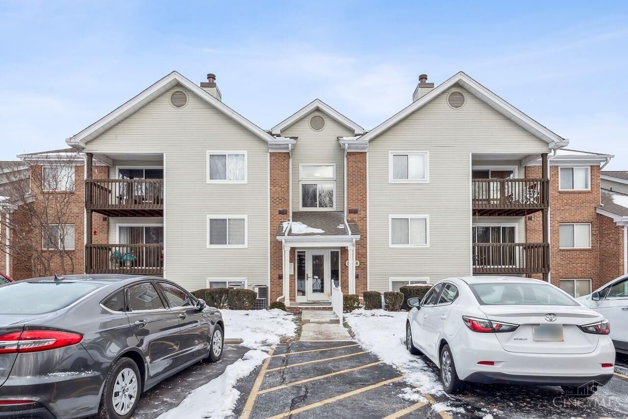 Property Photo: 5984 Meadowcreek Drive OH 45150