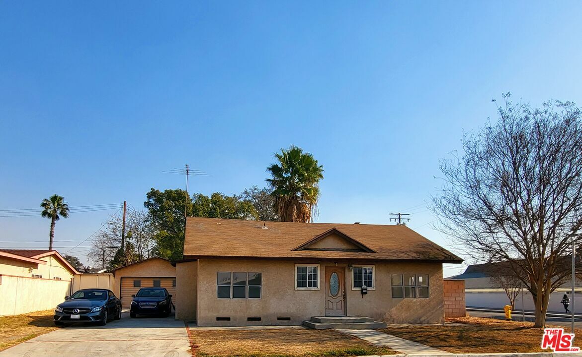 1760  S Vecino Ave  Glendora CA 91740 photo