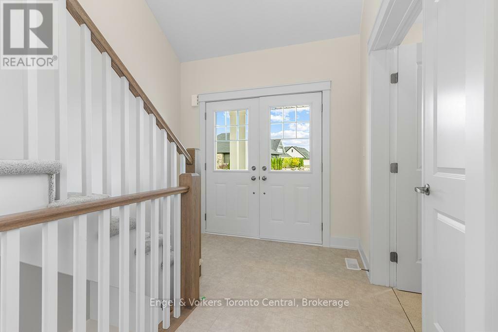 Property Photo: 260 Snowberry Lane ON N0H 1S0