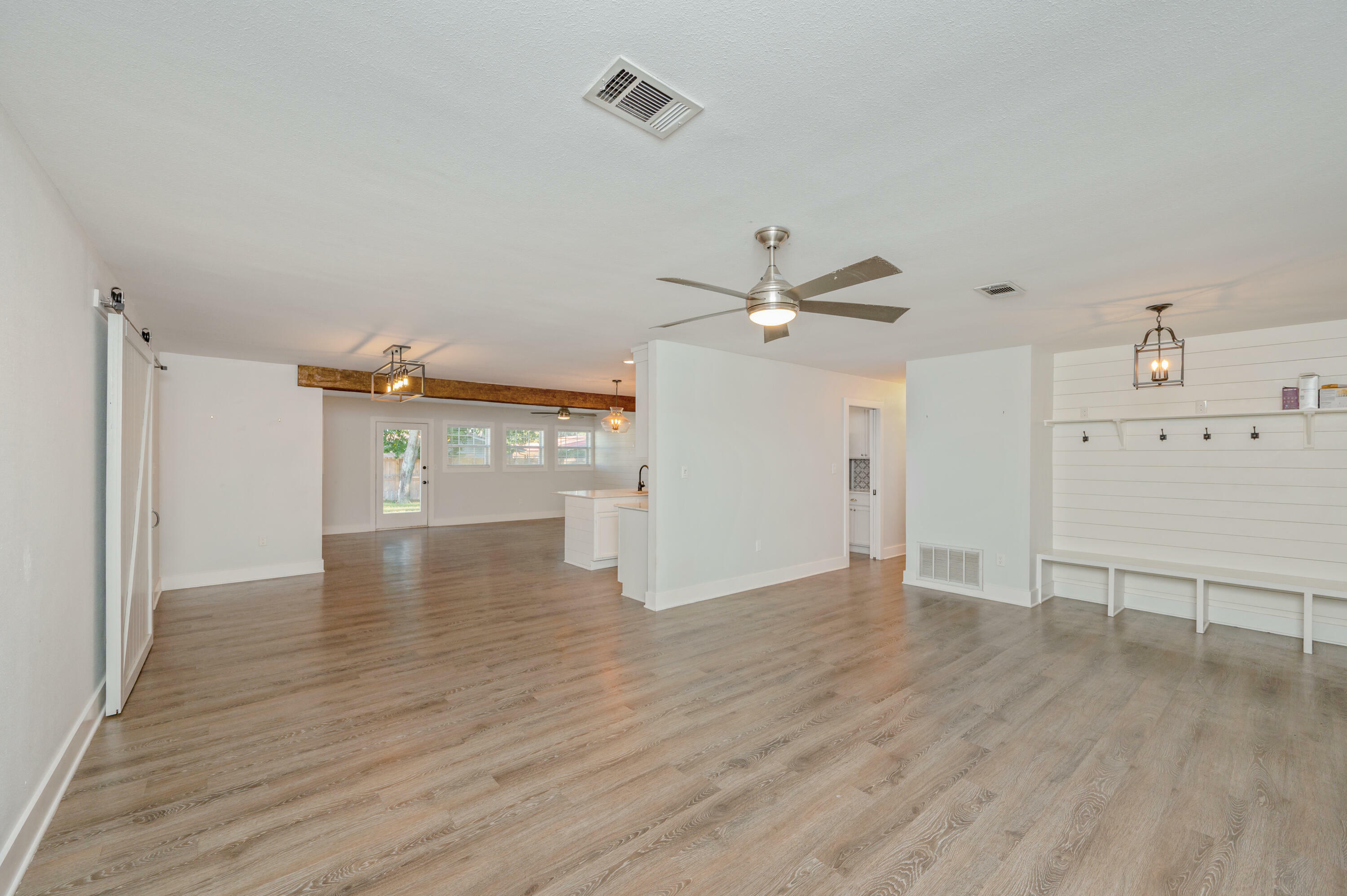 Property Photo:  235 NW Sotir Street  FL 32548 