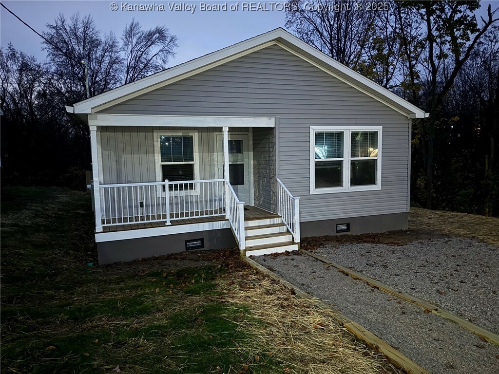 Property Photo: 902 Price Street WV 25302