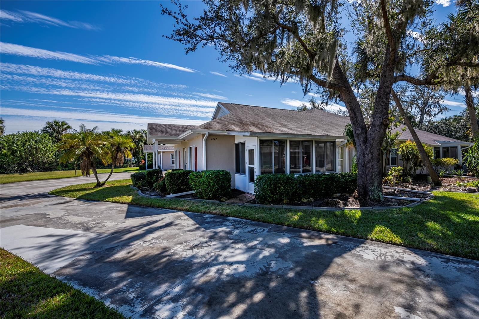 Property Photo: 1447 Red Oak Lane FL 33948