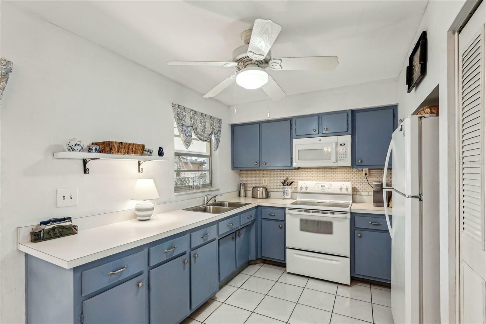 Property Photo:  6380 S Biscayne Drive  FL 34287 