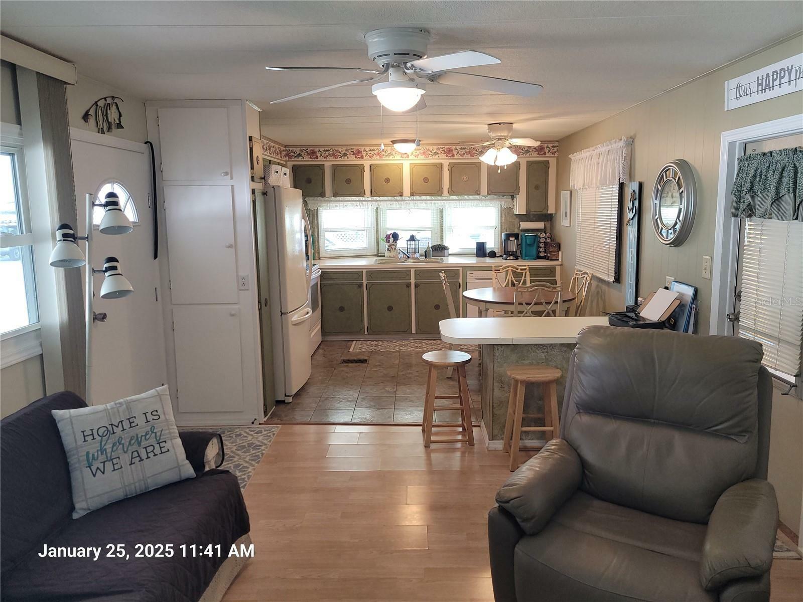 Property Photo:  1540 Skyview Court  FL 33801 