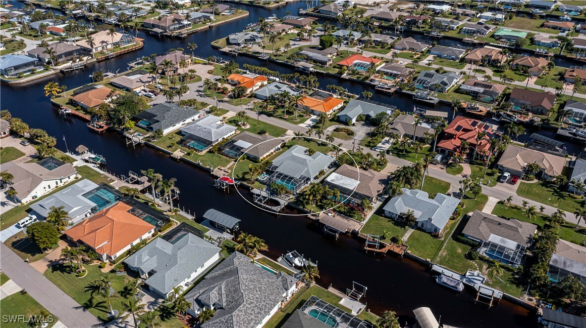 Property Photo: 3328 SE 18th Avenue FL 33904