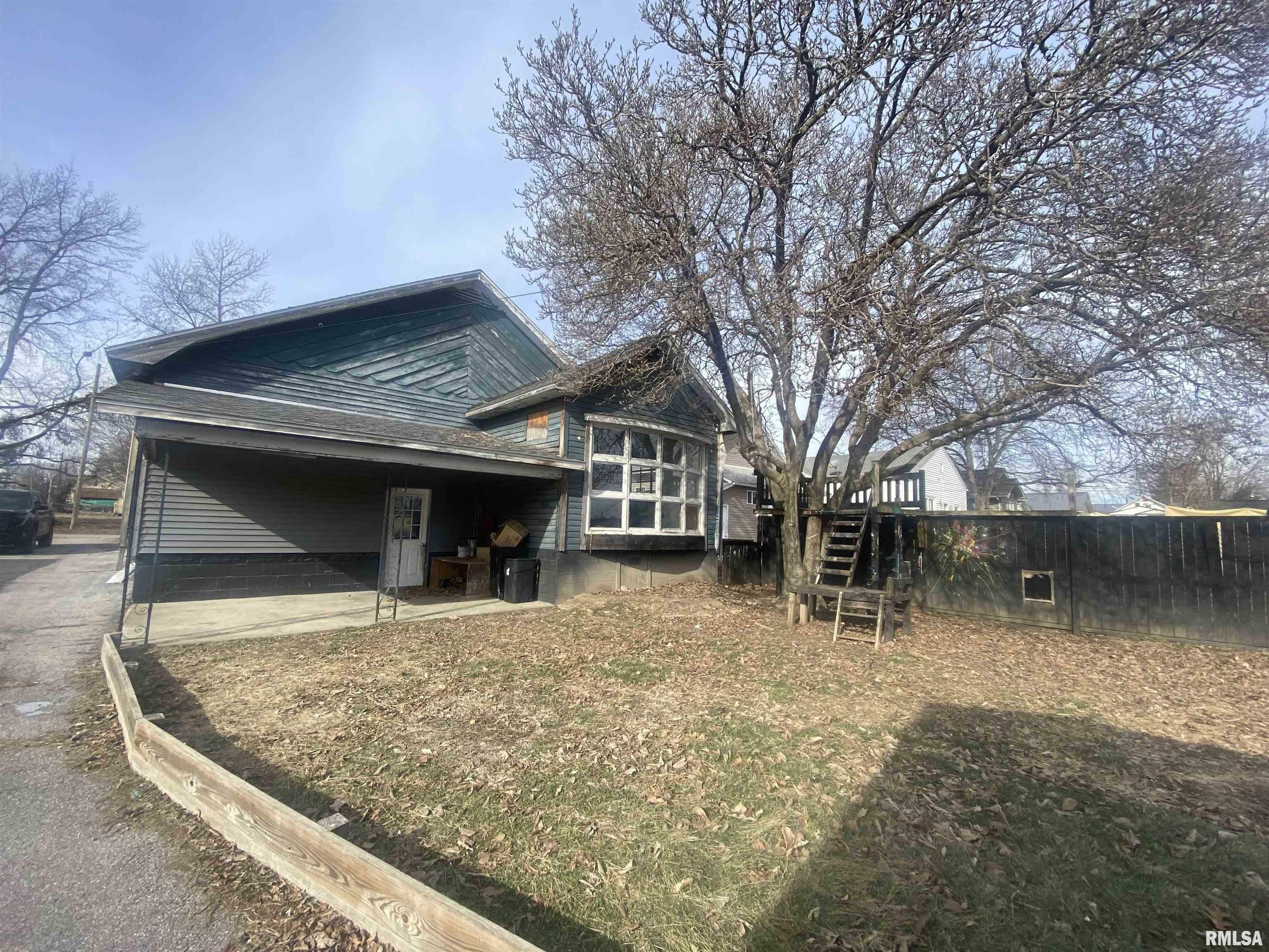 Property Photo:  204 N Gardner Street  IL 62896 