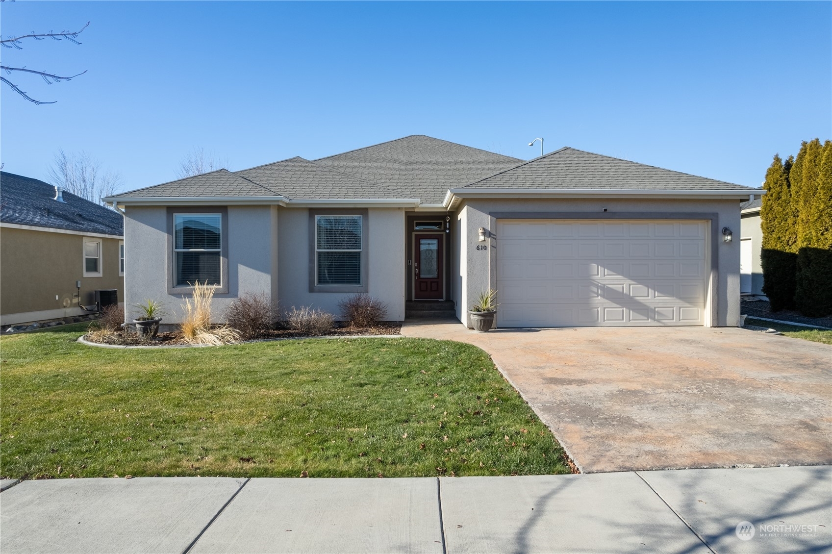 Property Photo: 610 Torrey Pines Drive WA 98837