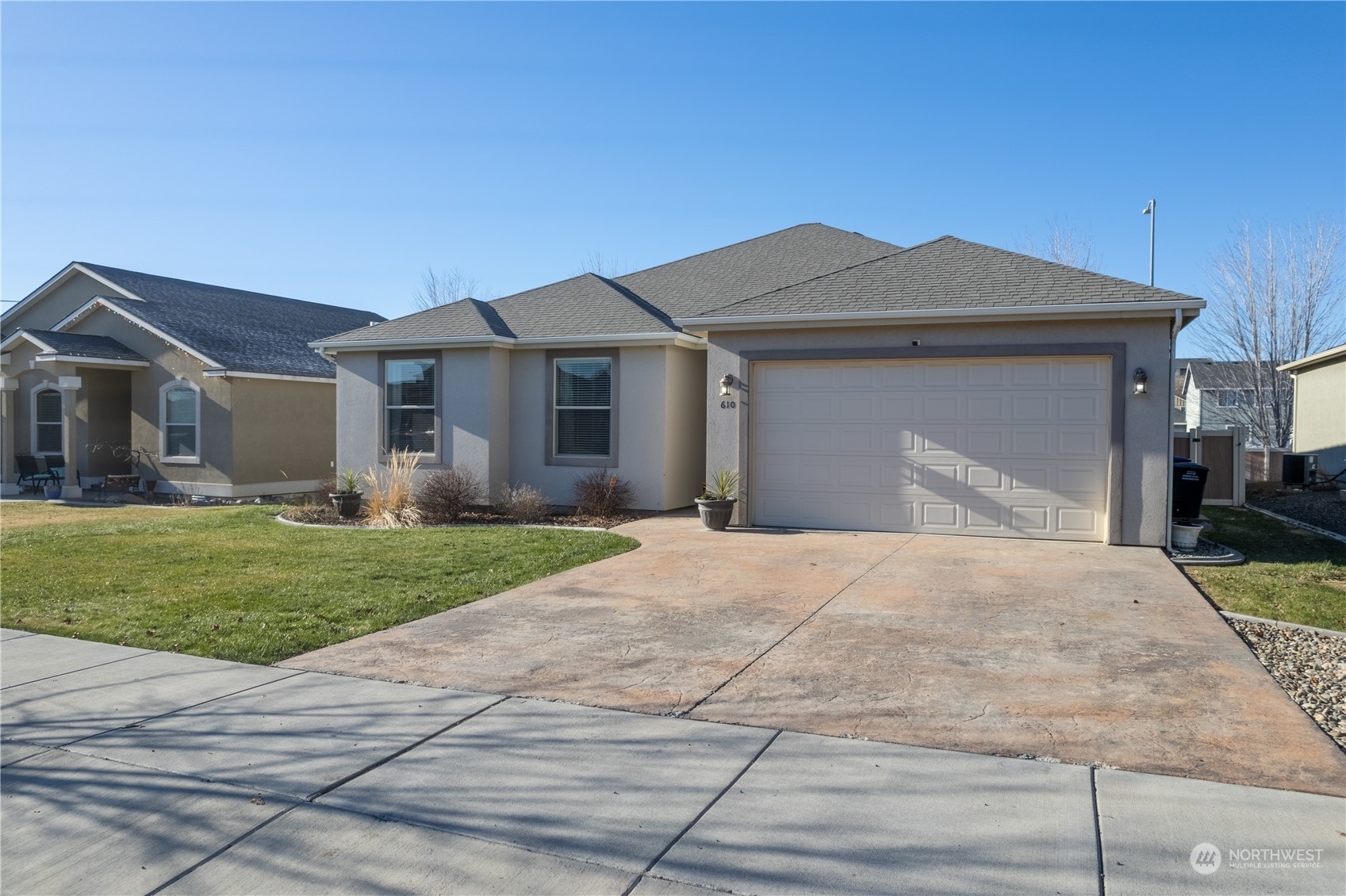 Property Photo: 610 Torrey Pines Drive WA 98837