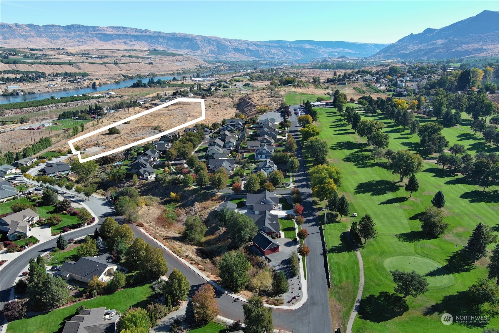 Property Photo: 3025 Riverview Lane WA 98828